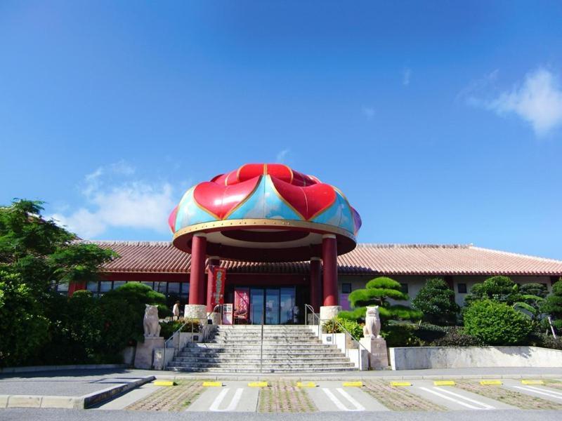 Guesthouse Yu -Seven Hotels And Resorts- Yomitan Bagian luar foto